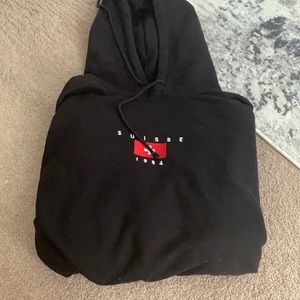 Brandy Melville Sussie Hoodie (Black)